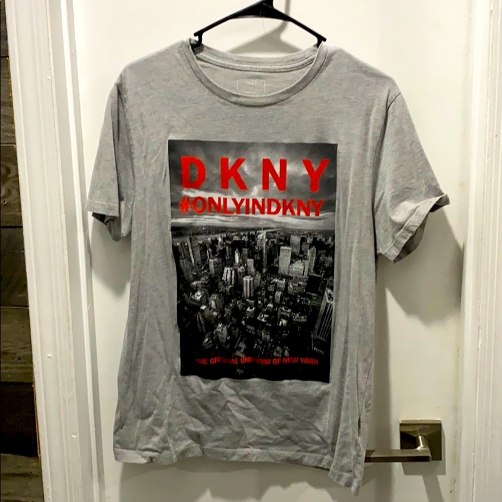 Medium DKNY graphic tee